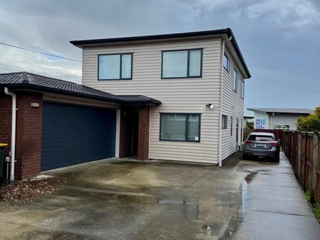 Papatoetoe, 5 bedrooms