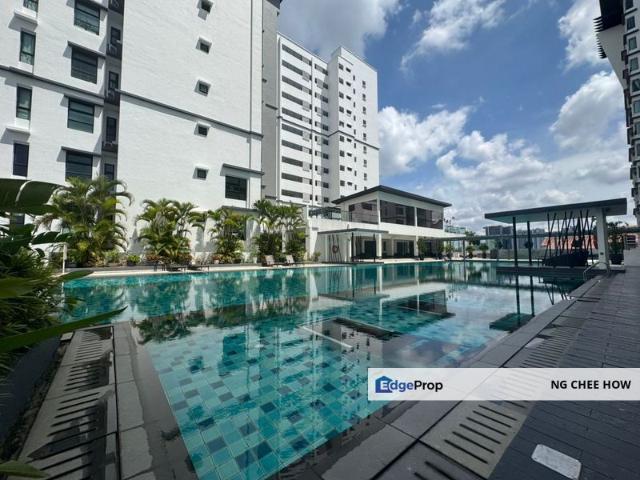 Papillon Desahill Condominium