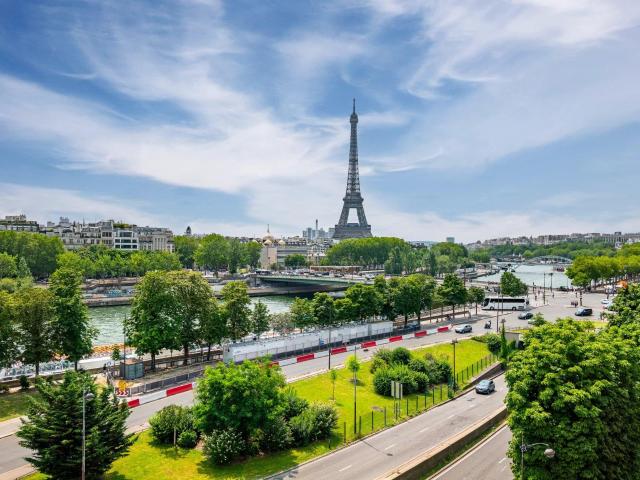 Par142 Penthouse d'exception à rénover 189m² Paris 8ème