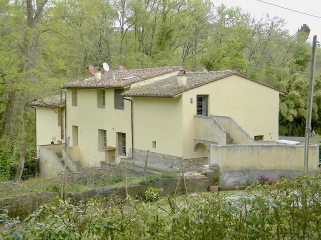 Parte centrale di un vecchio mulino restaurato 120m² Vicopisano