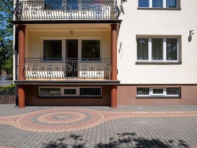 Parter domu 68m2 z balkonem i ogrodem