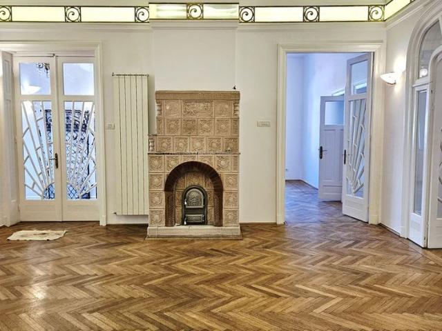 Parter vila 6 camere Art Deco renovat, zona Unirii, comision 0%