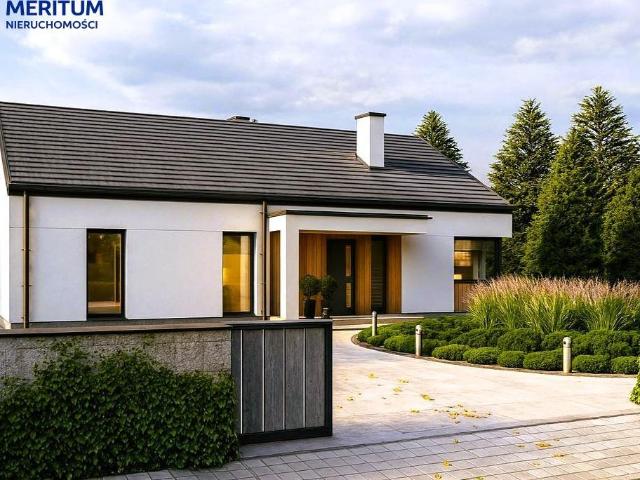 Parterowy dom w zielonej okolicy z dużą działką