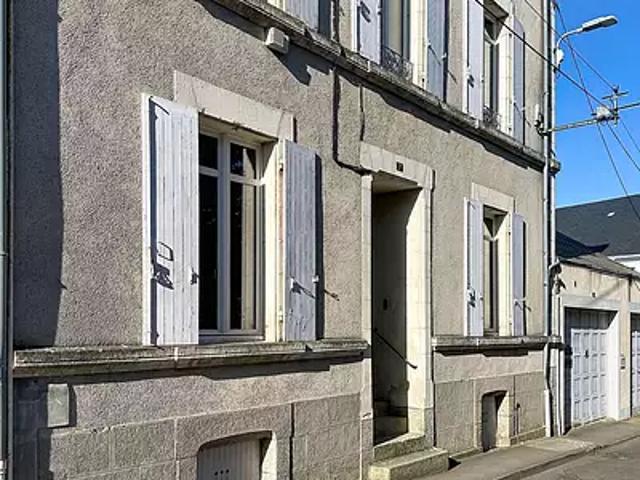 Parthenay 79200 Achat / Vente maison 5 pièces t5