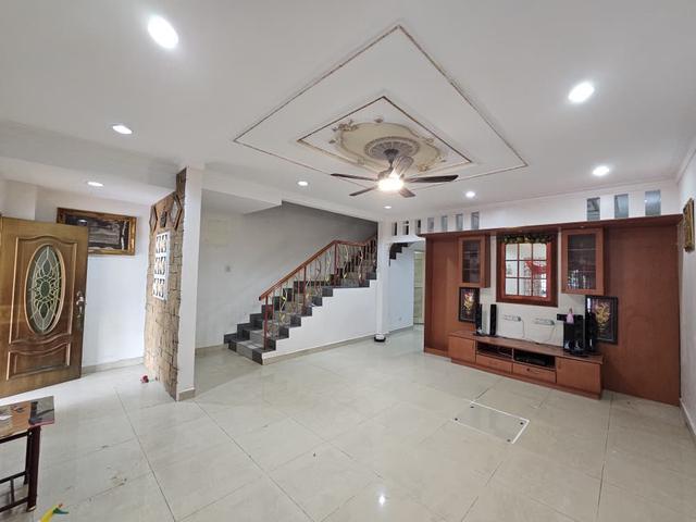 Partial Furnish 2400 sqt Extend Taman Bullion Mewah Sentul KL