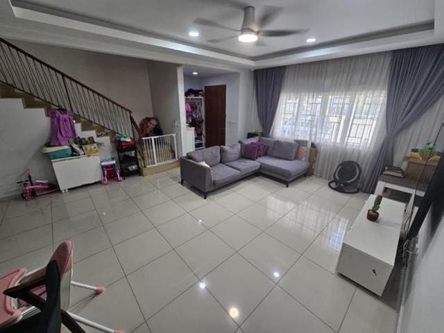 Partial Furnish 2 Storey Terrace Laurel Laman View Cyberjaya
