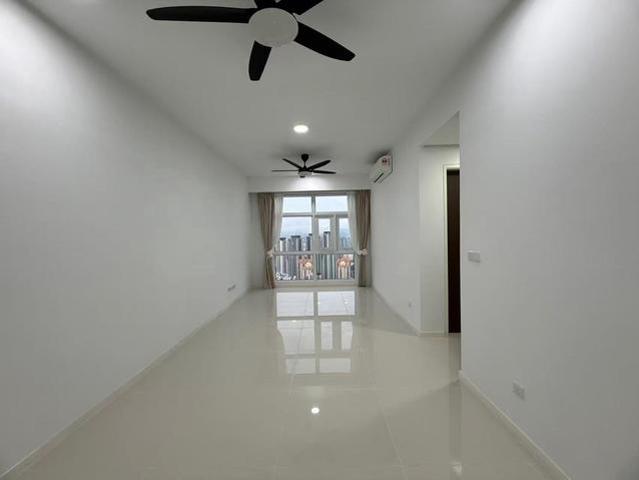 Partial Furnish 2r2b MET 1 Residence Mont Kiara Dutamas Solaris KL