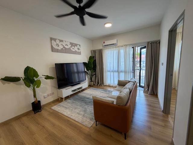 PARTIAL FURNISH FREEHOLD 0 WANG MUKA Apt SENANG Akses Highway Kajang