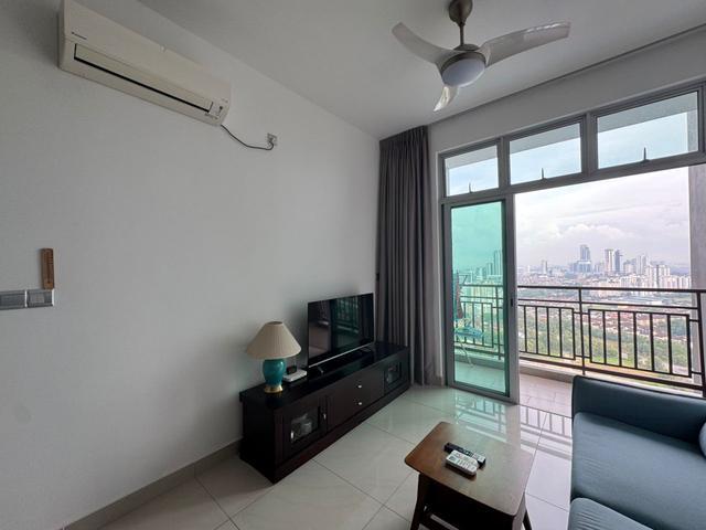 Partial Furnished 2 bed Unblock Unit for Sale Sks Habitat Apartment