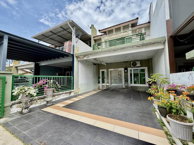 PARTIAL FURNISHED DEKAT SEKOLAH Teres 2 Tingkat Nusari Aman 2 SENDAYAN