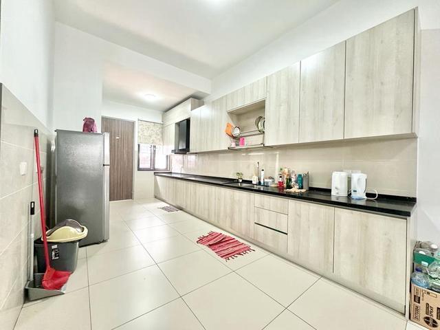 Partial Furnished Nice Unit 2 Storey Elmina Green 1 For Rent
