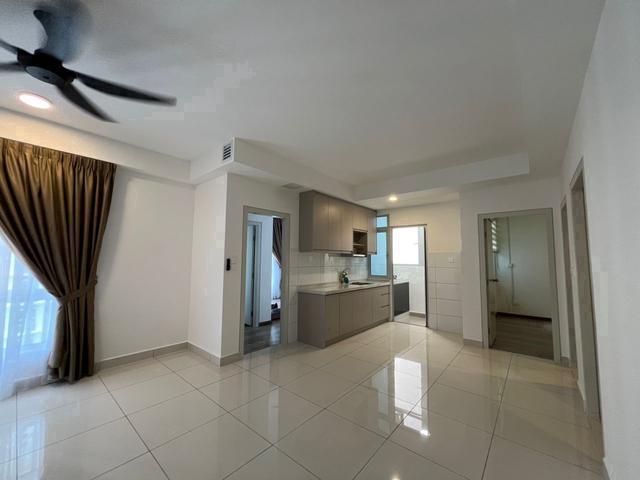 Partial FurnishedMIRAI Residence Kajang2 NEW EXTEND BIG Kitchen