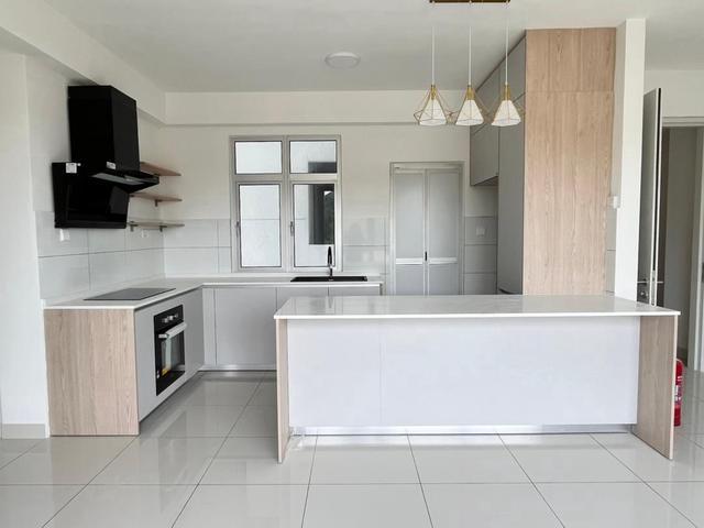 Partial FurnishedMIRAI Residence Kajang2 3R2B NEW CORNER BIG