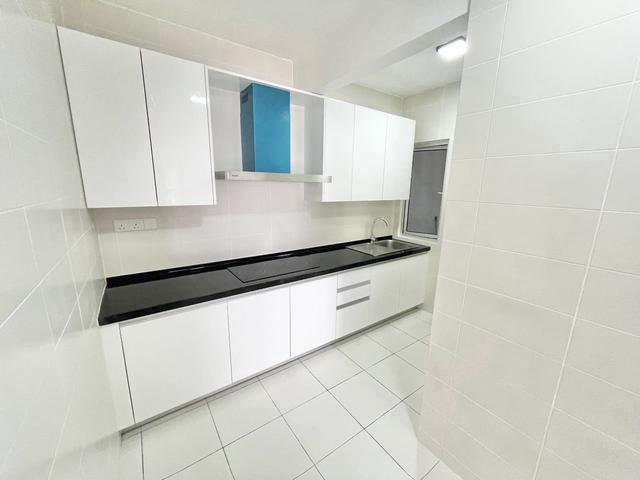 PARTIALLY FURNISHED NICE UNIT Aspire Residence Cyberjaya