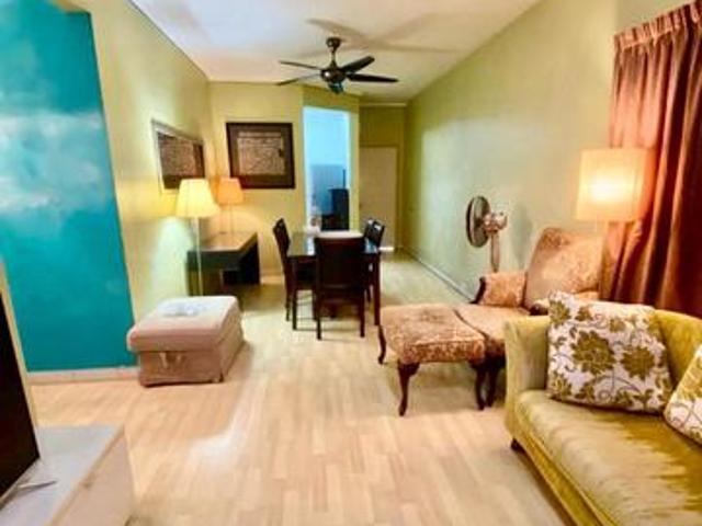 Partially Furnished Apartment komuter Raya Seksyen 19 Shah Alam