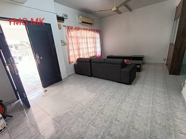 Partially Furnished BDR BUKIT TINGGI 2 Klang 1500sqft 2Storey House