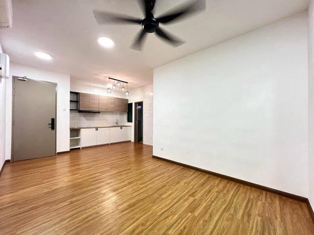 Partially Furnished Condominium The Trees Damansara