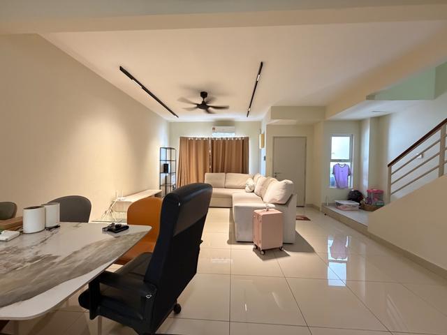 Partially Furnished D Laman Kundang Rawang