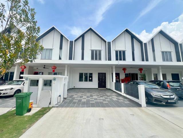 Partially furnished DOUBLE STOREY ECO FOREST Semenyih