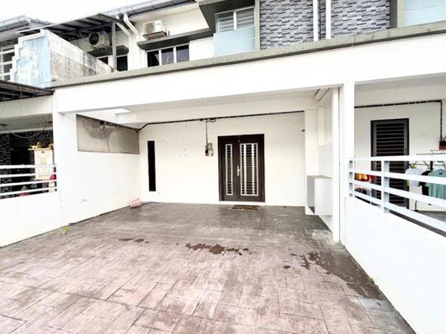Partially Furnished DoubleStorey Terrace The Palm Hillpark