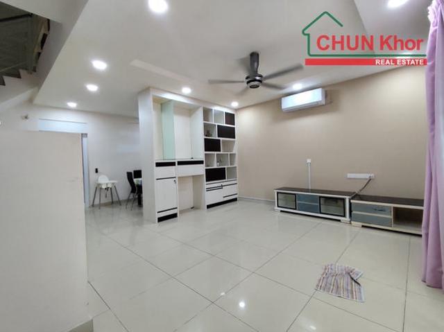 Partially Furnished l 2 storey terrace l Alma
