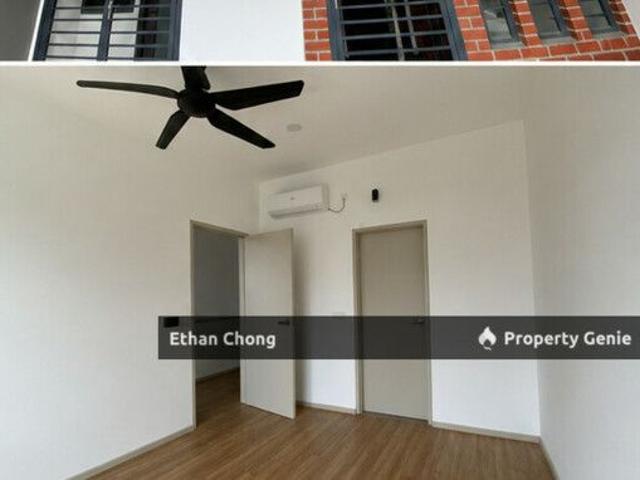 Partially Furnished Townhouse for Rent at Ilham Elmina, Shah Alam