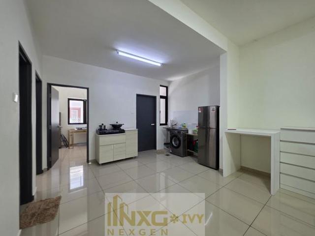 Partially Furnished 26x85 3R2B Idaman Grand Residence GF Townhouse