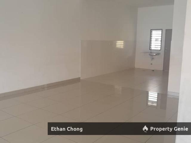 Partially Furnished 2 Storey Terrace House for Rent at Kota Bayuemas, Klang