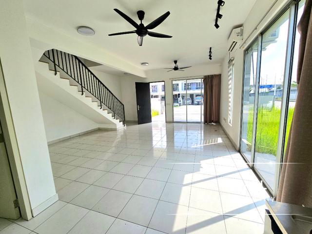 Partially Furnished 40x65 4R3B Elsa Bukit Raja 2Sty House Klang