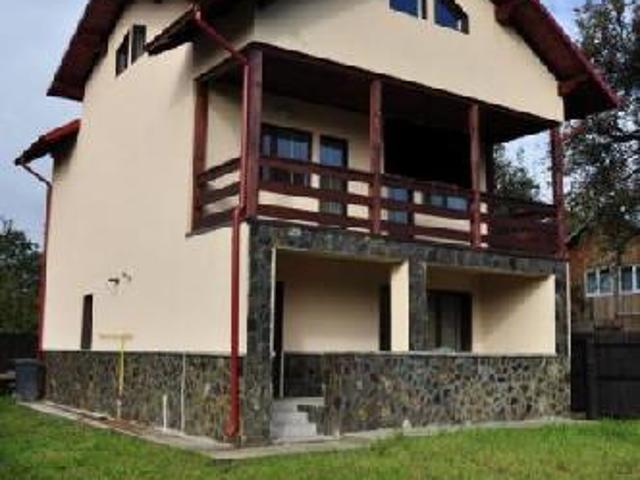 particular inchiriez vila la munte, valea prahovei