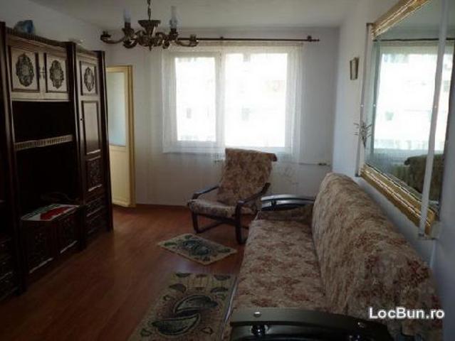 Particular inchiriez ap. 2 camere