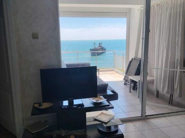 Particular inchiriez apartament zona Beach Please Nubiru
