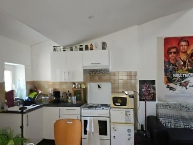 Particulier loue studio vide