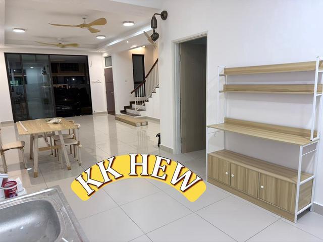 Partly Furnish4R3B2 Storey Mutiara Hill Taman Tasik Semenyih Broga