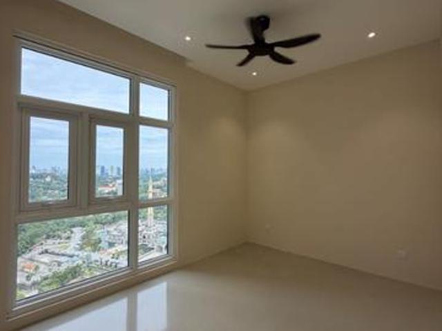 Partly Furnished MET 1 Residence 4 Room Near Publika Mont Kiara