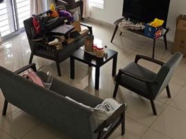 Partly Furnished Corner unit in Kemuning Utama
