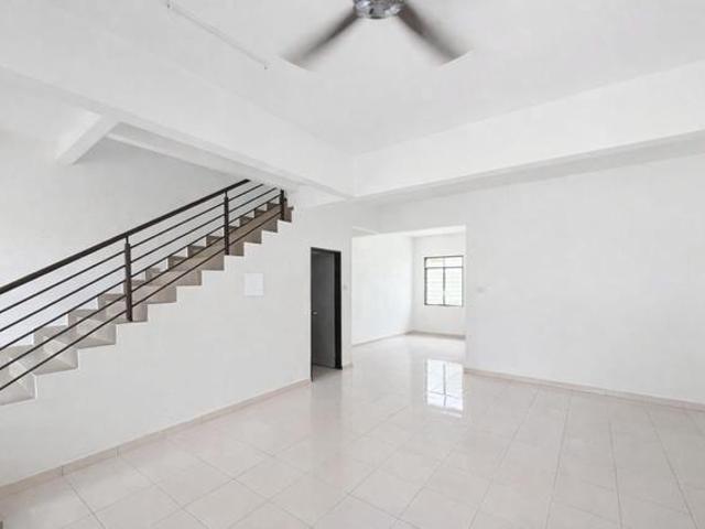 Partly Furnished Double Storey Taman Dataran Abadi Near KLIA