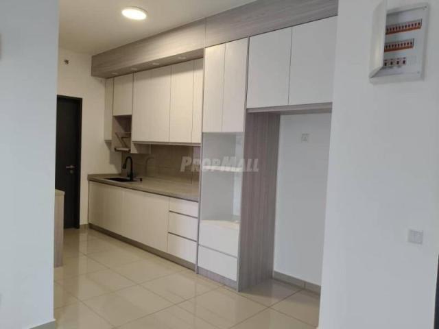 PARTLY FURNISHED D'QUINCE RESIDENCE 4 ROOMS DAMANSARA PERDANA PJ