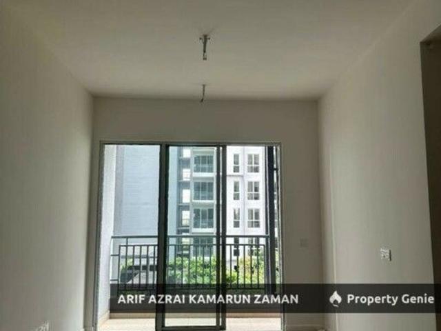 [Partly Furnished] Lakefront Residence @ Cyberjaya | 3R2B | RM2,100/month