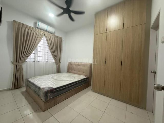 Partly furnished Residensi Adelia 4 Bangi Avenue for Rent