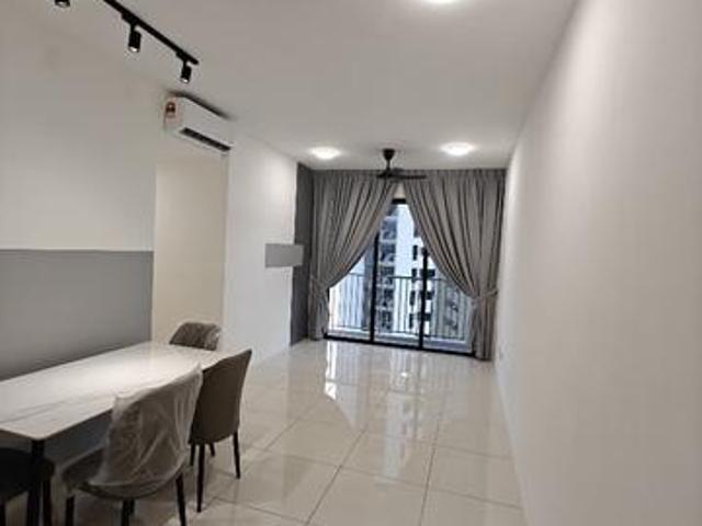PARTLY RENOVATED SEA VIEW at Vivo Executive Apartment Batu Kawan