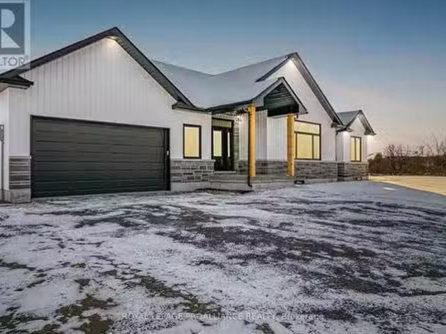 Parts 1 & 2 County Rd 8, Greater Napanee, ON, K7R 3K7 house.
