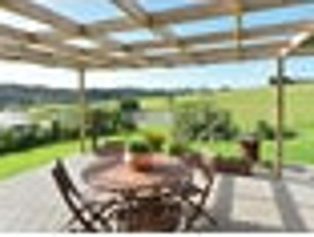 Parua Bay, 4 bedrooms, $780 pw
