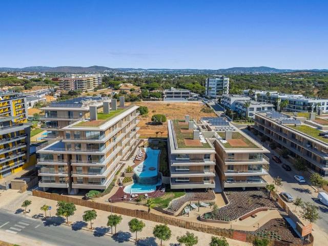 para alugar Apartamento de alto padrão de 157 m2, Quarteira, Portugal