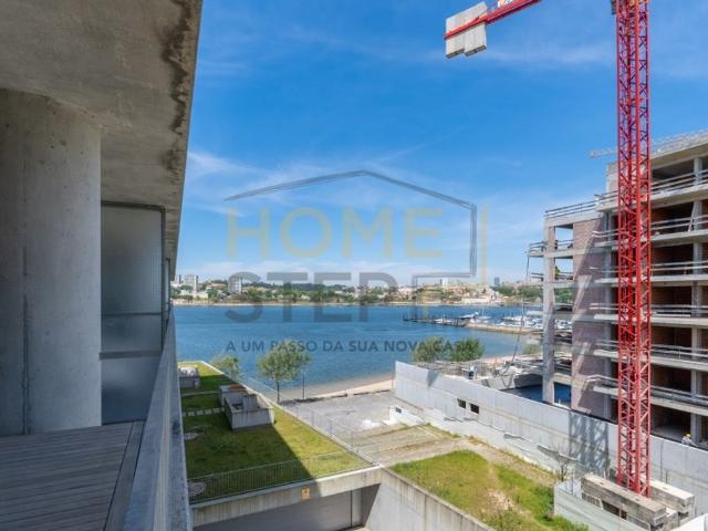 para alugar Apartamento de alto padrão de 194 m2, Canidelo, Vila Nova de Gaia, Porto