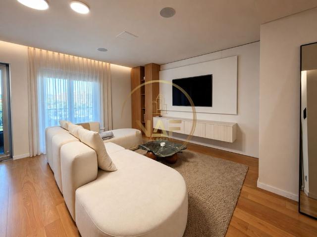 para alugar Apartamento de alto padrão de 206 m2, Lisboa, Portugal