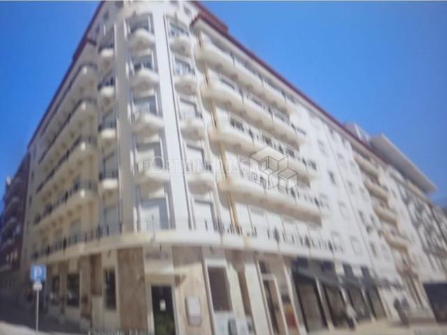 para alugar Apartamento de luxo de 230 m2, Avenida da Republica Nossa Senhora de Fatima, Lisboa
