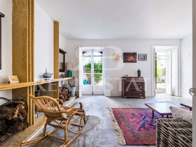 para alugar Apartamento de alto padrão de 205 m2, Praca das Flores Merces, Lisboa