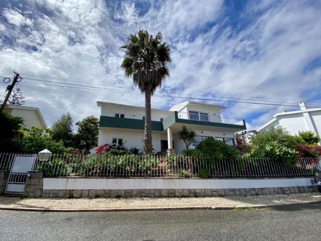 para alugar Casa Exclusiva de 380 m2, Bairro do Rosario Cascais, Cascais, Lisboa