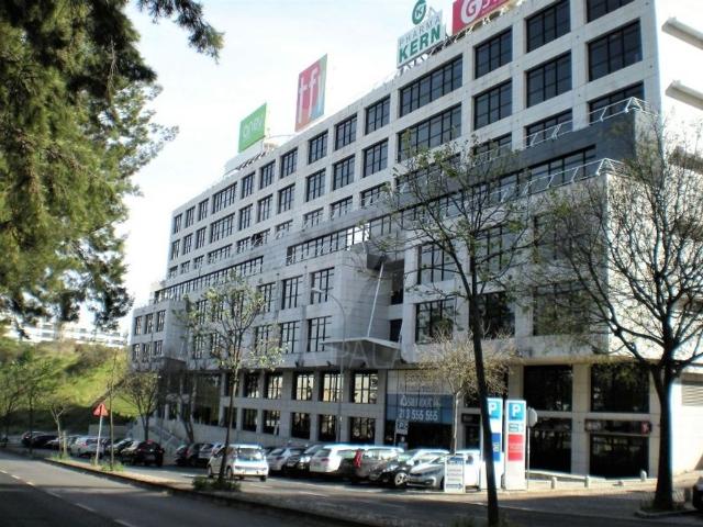 para alugar Escritório de alto padrão de 220 m2 Miraflores Alges, Oeiras, Lisboa